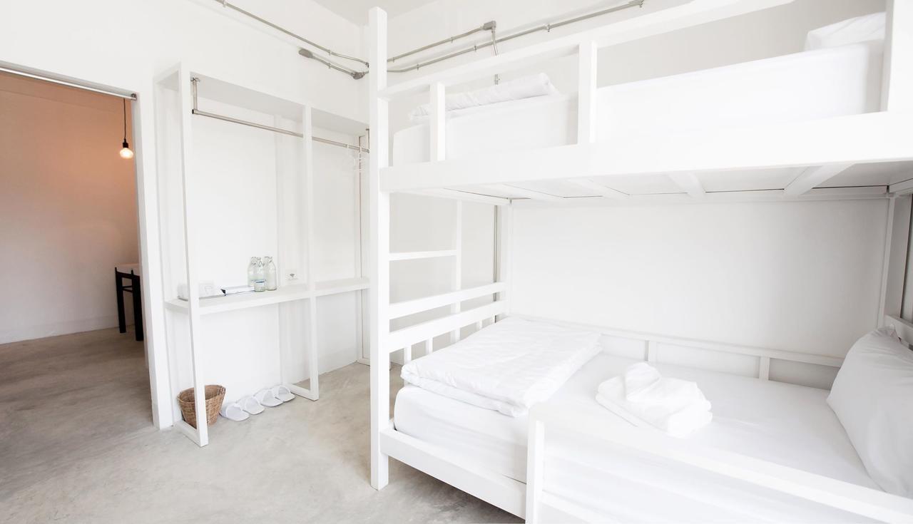 Hostel Flat White Cafe X Poshtel Lampang Zewnętrze zdjęcie